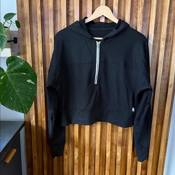 VUORI Restore Half Zip Hoodie in Washed Black. Size M - Picture 2 of 11